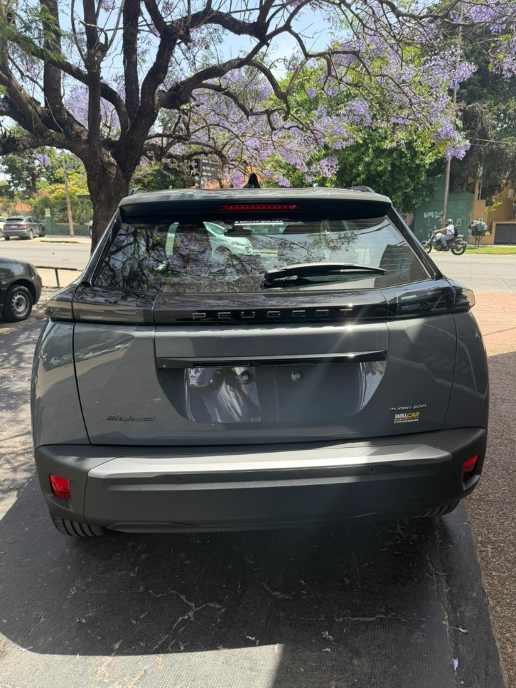 Peugeot 2008 ACTIVE — foto 3